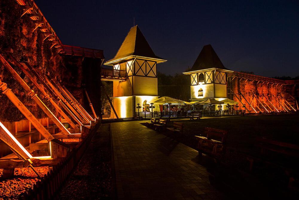 Rezydencja Pod Teznia & Spa Inowroclaw Bagian luar foto